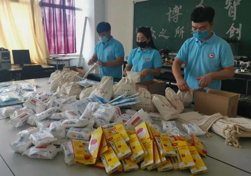 让爱传递 机电系为学子发放爱心防疫健康包